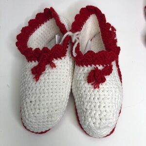 CROCHET Slippers Women’s 6-7